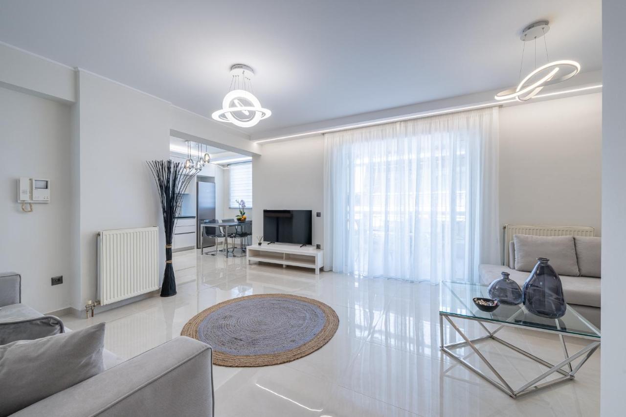 Acropolis Cozy Apartments เอเธนส์ ภายนอก รูปภาพ