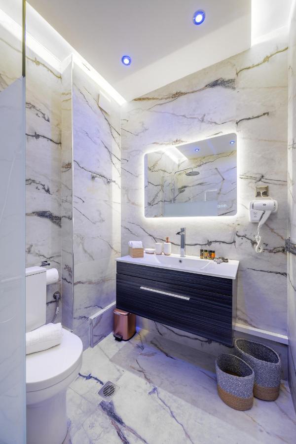 Acropolis Cozy Apartments เอเธนส์ ภายนอก รูปภาพ