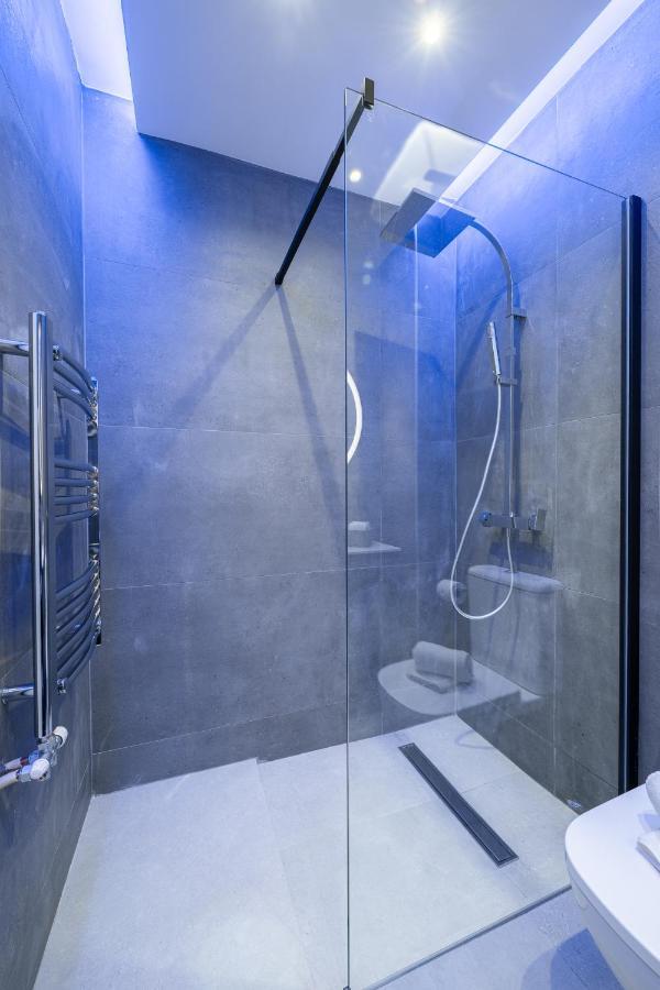 Acropolis Cozy Apartments เอเธนส์ ภายนอก รูปภาพ