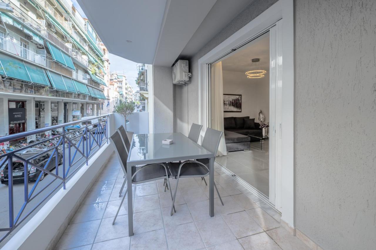 Acropolis Cozy Apartments เอเธนส์ ภายนอก รูปภาพ